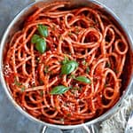 Bucatini alla marinara al vino bianco e Brandy 1 Bucatini marinara with white wine and Brandy